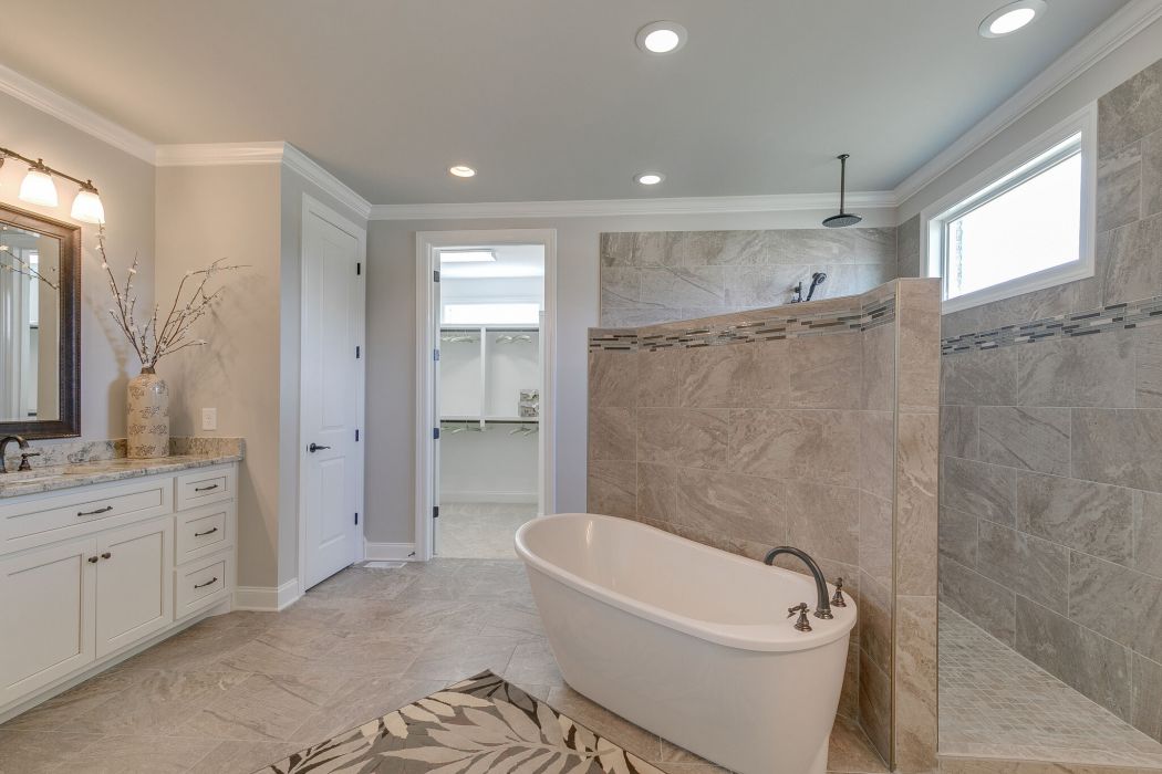 Cove Master Bath 2 94